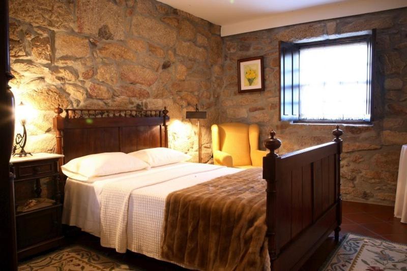 Casa Do Meio Do Povo - Turismo De Habitacao Chaves Exteriör bild